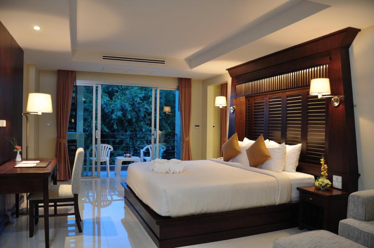 August Suites Паттая Номер фото